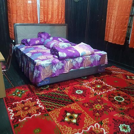 Mimi Guest House Syariah Pangkalan Bun Exterior photo